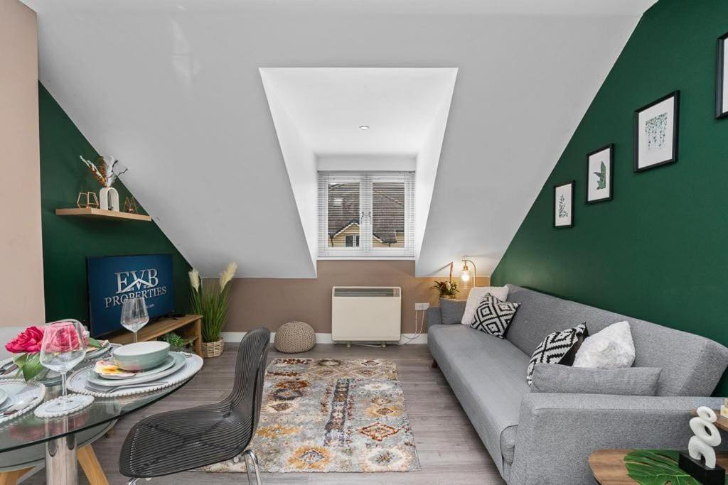 Comfortable Retreat Near City Centre- 1 Bed, 3 Guests Southampton Exterior photo