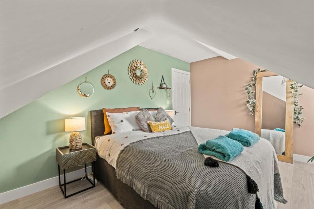 Comfortable Retreat Near City Centre- 1 Bed, 3 Guests Southampton Exterior photo